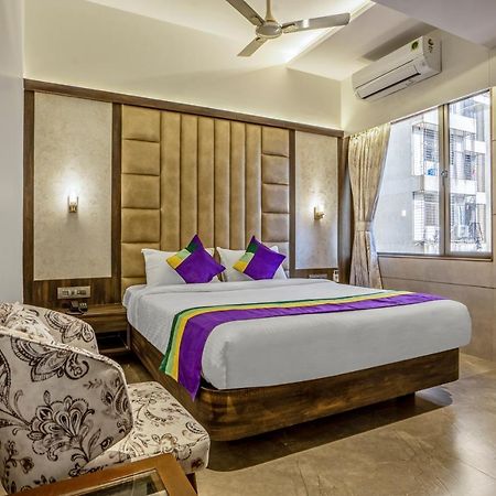 Treebo Premium Savera Inn Mumbai Kültér fotó