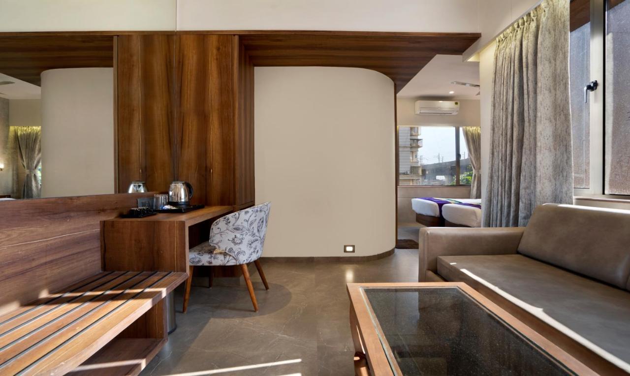 Treebo Premium Savera Inn Mumbai Kültér fotó