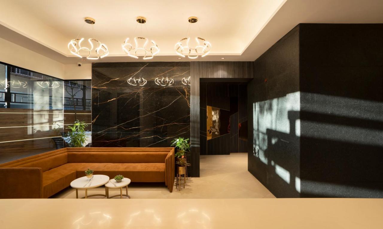 Treebo Premium Savera Inn Mumbai Kültér fotó