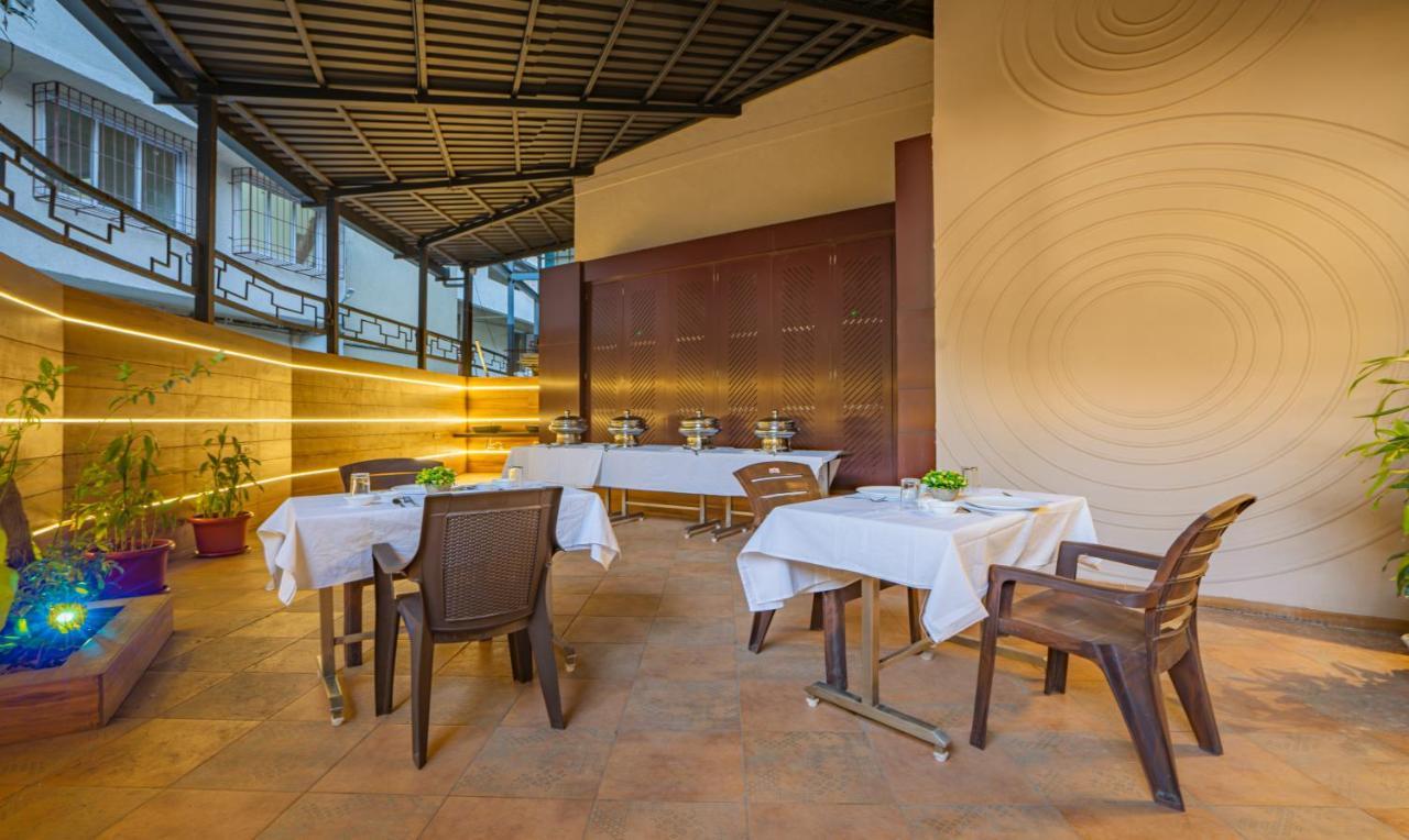 Treebo Premium Savera Inn Mumbai Kültér fotó